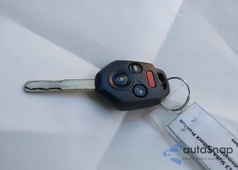 2013 Subaru Outback 2.5I Premium from USA, damaged, VIN 4S4BRCCC4D3256471